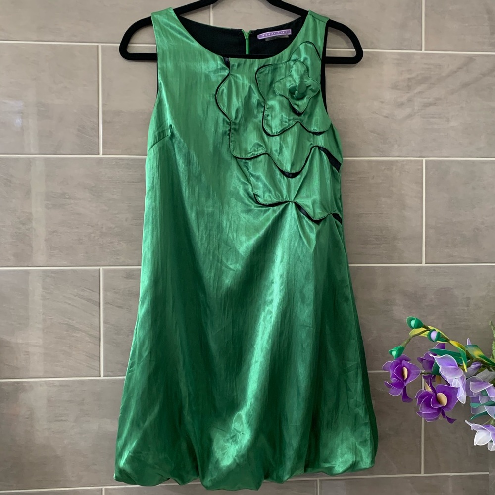 SugarLips emerald green bubble hem dress - Picture 2 of 14